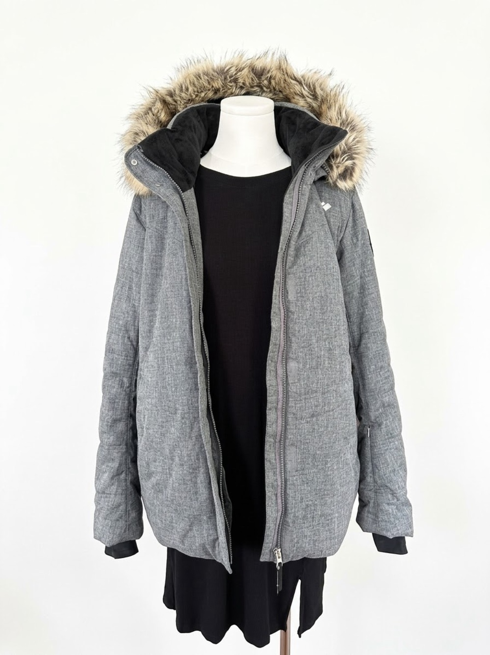 Obermeyer Tuscany II Ski Jacket Grey Faux Fur Hood Waterproof Insulated Size 14